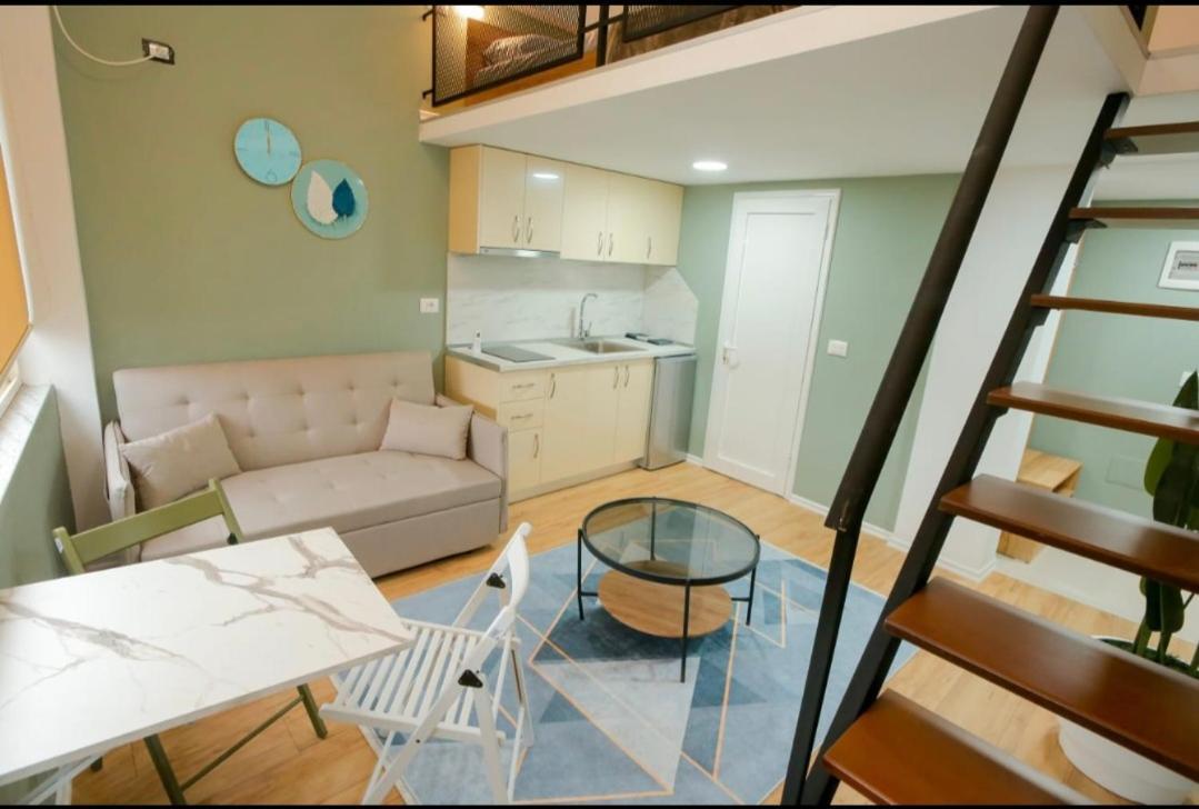 Alvin House *